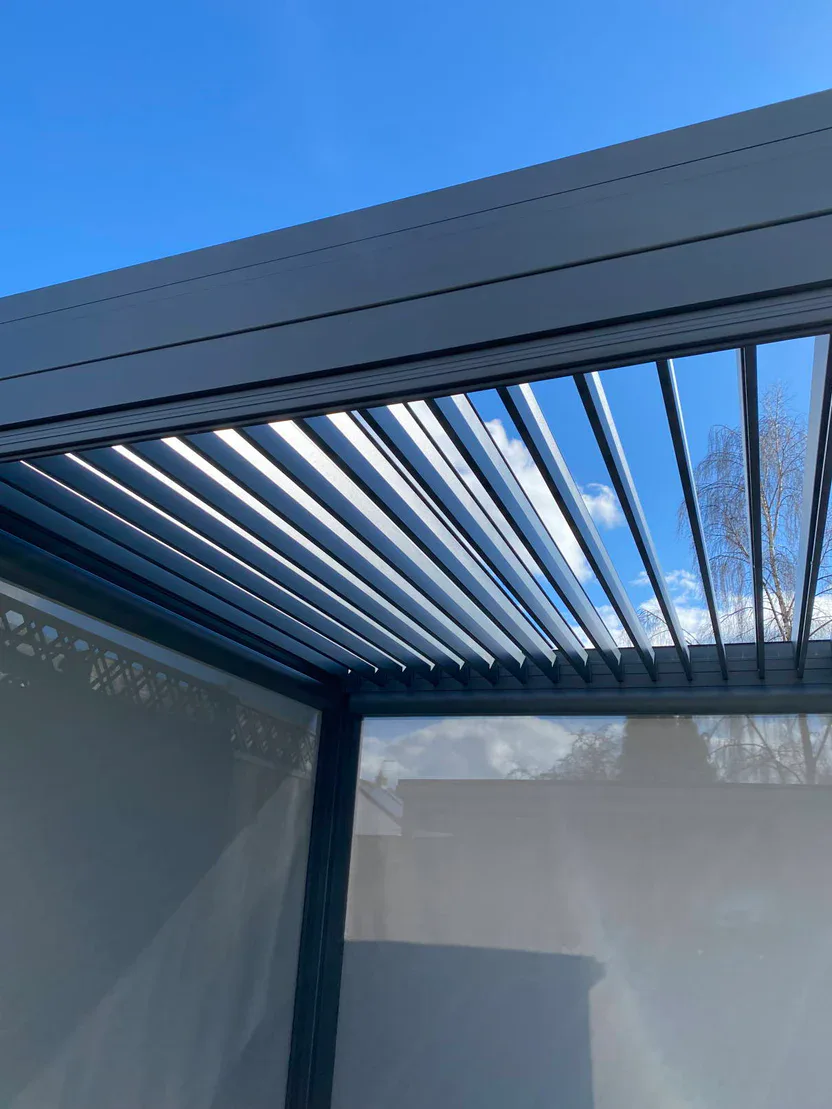 Luxury aluminium pergola in a modern UK garden
